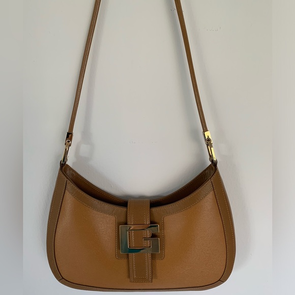 Gorgeous Gucci Handbag - Picture 2 of 6